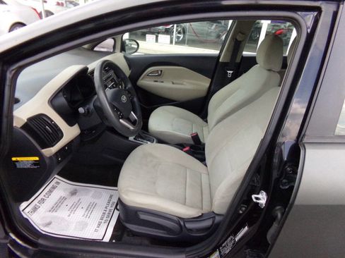Used 2012 Kia Rio LX w/ PWR Pkg image 6