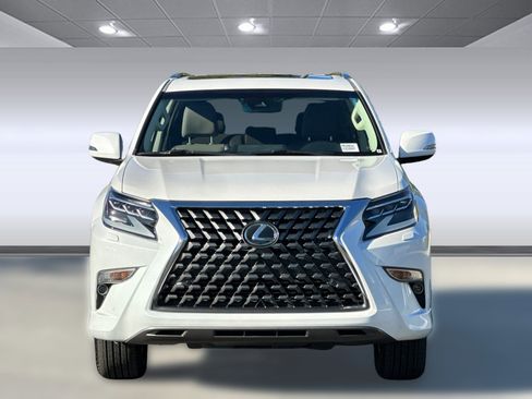 Certified 2021 Lexus GX 460 Premium w/ Premium Package image 6