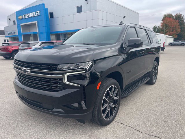 Used 2021 Chevrolet Tahoe RST w/ Max Trailering Package AWD/4WD image 2