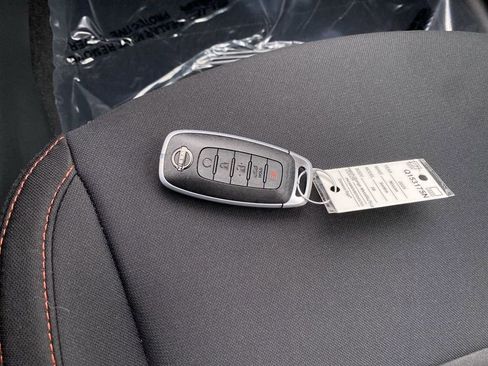 New 2025 Nissan Sentra SR w/ Lighting Package image 24