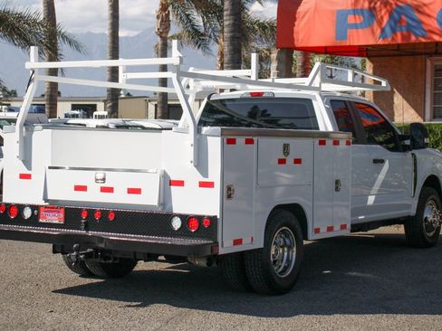 Used 2023 Ford F350 XL w/ XL Chrome Package image 9