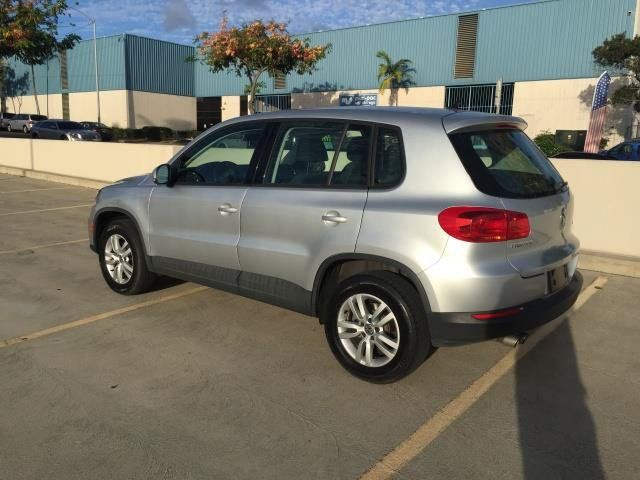 Used 2013 Volkswagen Tiguan S FWD image 8