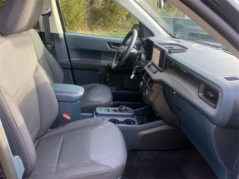 Used 2024 Ford Maverick XL image 36