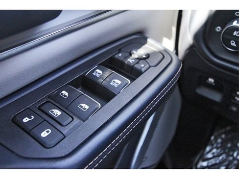 Used 2025 RAM 1500 Tungsten w/ Off Road Group image 19