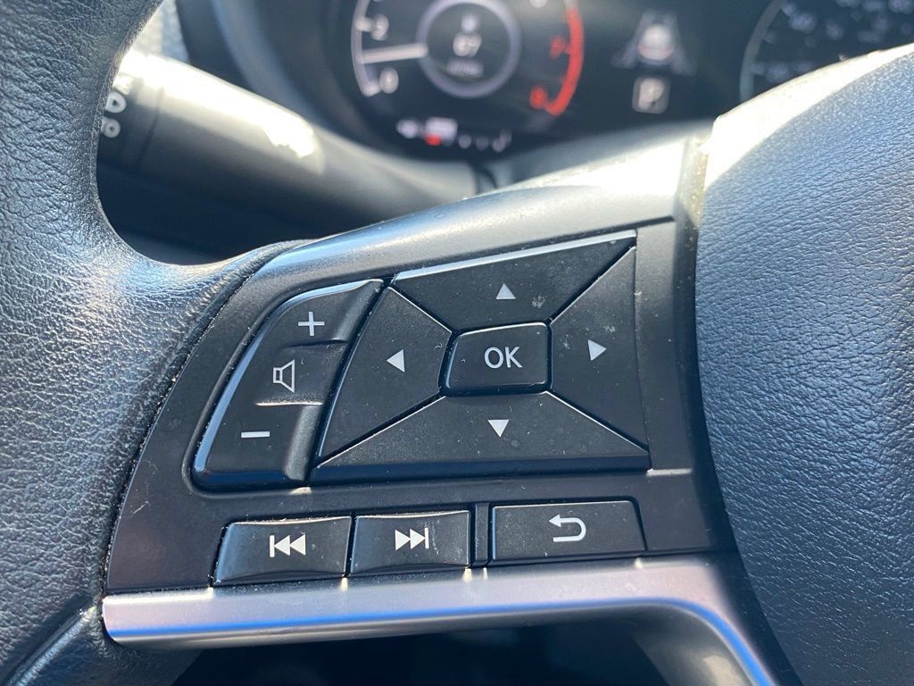 Used 2023 Nissan Kicks SV w/ Exterior Package FWD image 27