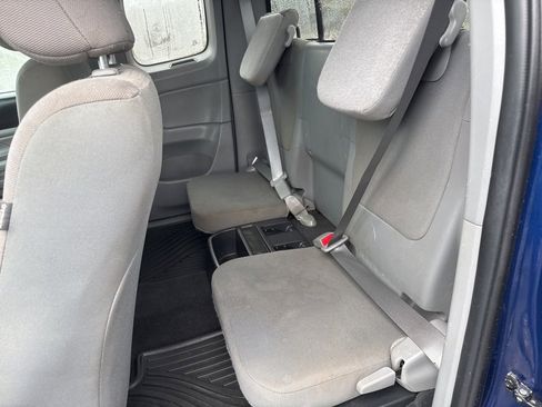 Used 2015 Toyota Tacoma PreRunner image 16