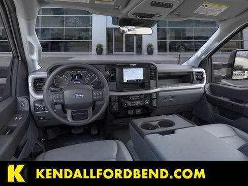 New 2025 Ford F550 4x4 Regular Cab Super Duty image 2