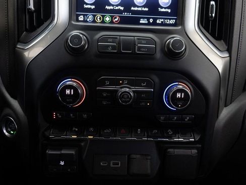 Used 2019 Chevrolet Silverado 1500 LTZ w/ LTZ Plus Package AWD/4WD image 34
