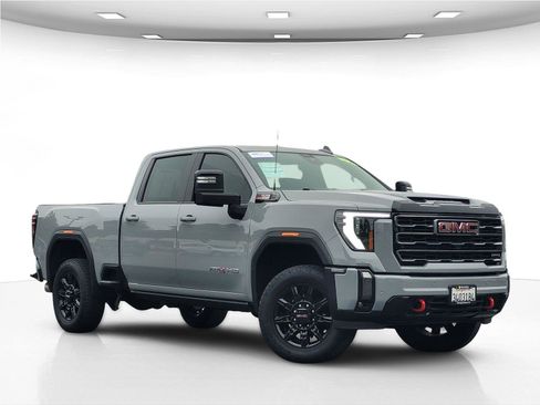 Used 2024 GMC Sierra 2500 AT4 w/ Max Trailering Package AWD/4WD image 2