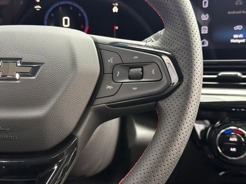 New 2026 Chevrolet Trax RS w/ Sunroof Package FWD image 19