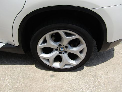 Used 2011 BMW X6 xDrive35i AWD/4WD image 14