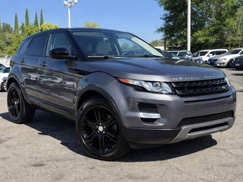 Used 2015 Land Rover Range Rover Evoque Pure Plus image 1
