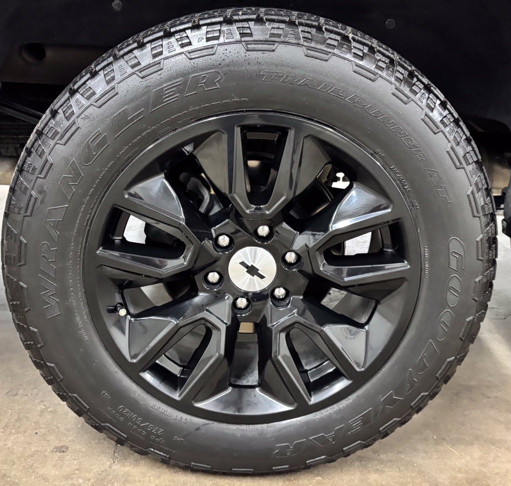 Used 2024 Chevrolet Silverado 1500 RST w/ Texas Edition Plus AWD/4WD image 8