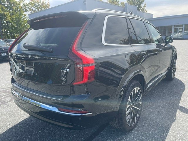New 2026 Volvo XC90 T8 Plus w/ Protection Package Premier AWD/4WD image 2