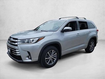 Used 2017 Toyota Highlander XLE
