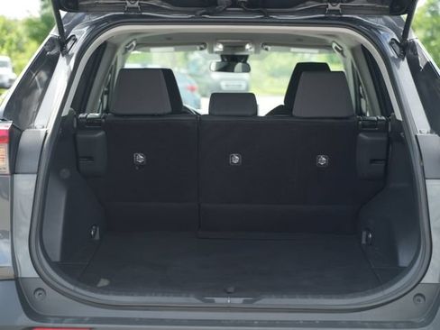 Used 2024 Toyota RAV4 XLE FWD image 17