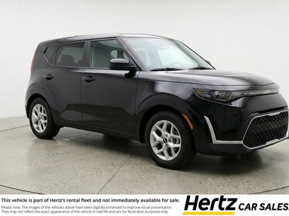 Used 2025 Kia Soul LX w/ LX Technology Package