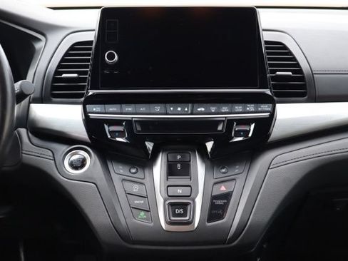 Used 2025 Honda Odyssey Sport-L image 13