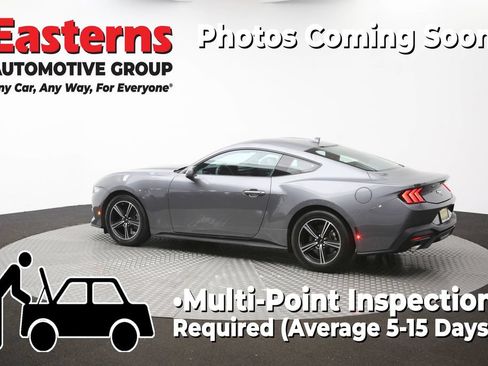 Used 2025 Ford Mustang Coupe RWD image 59