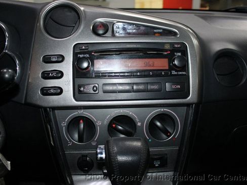 Used 2005 Toyota Matrix image 16