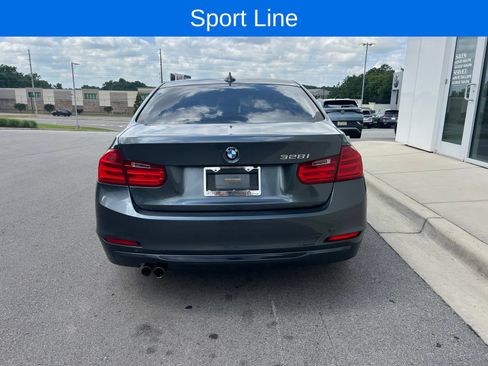 Used 2014 BMW 328i Sedan RWD image 4