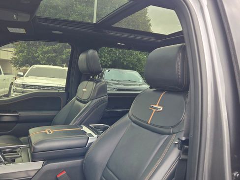 Certified 2022 Ford F150 Platinum w/ Equipment Group 701A High image 22