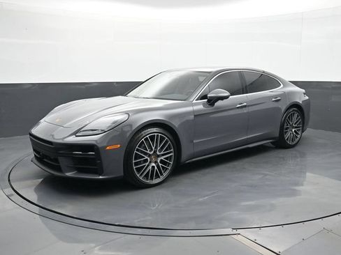 Certified 2025 Porsche Panamera 4 AWD/4WD image 1