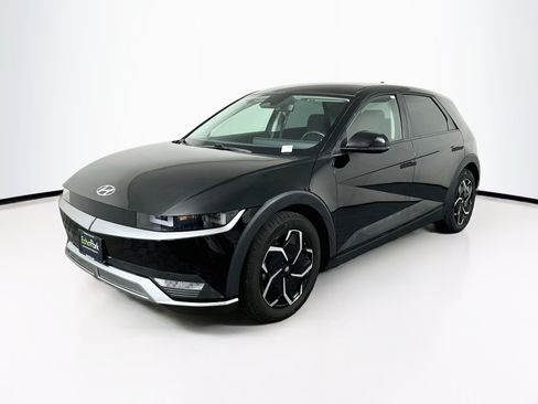 Used 2024 Hyundai Ioniq 5 SEL RWD image 3