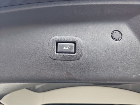 Used 2019 INFINITI QX80 Luxe w/ All-Season Package RWD image 31