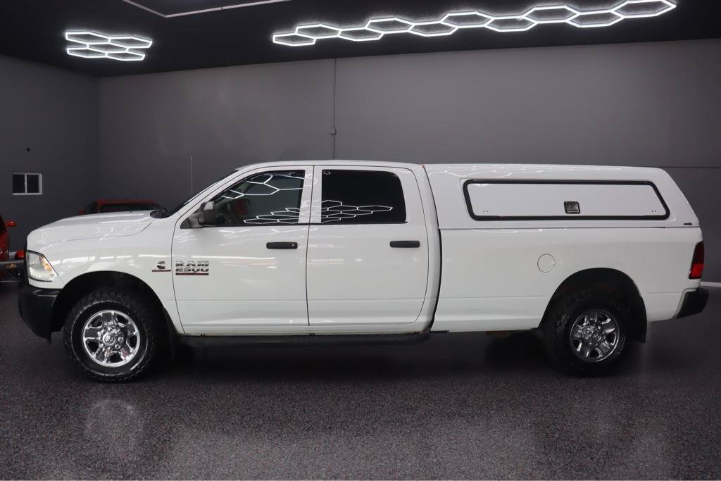 Used 2018 RAM 2500 Tradesman RWD image 2