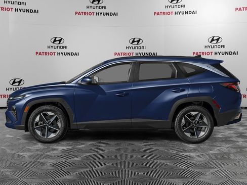 New 2026 Hyundai Tucson SEL FWD image 3