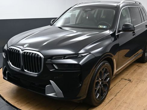 Used 2023 BMW X7 xDrive40i AWD/4WD image 12
