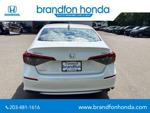 Used 2024 Honda Civic Sport image 5