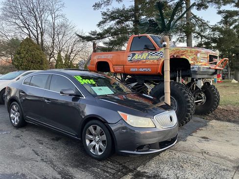 Used 2013 Buick LaCrosse Leather image 2