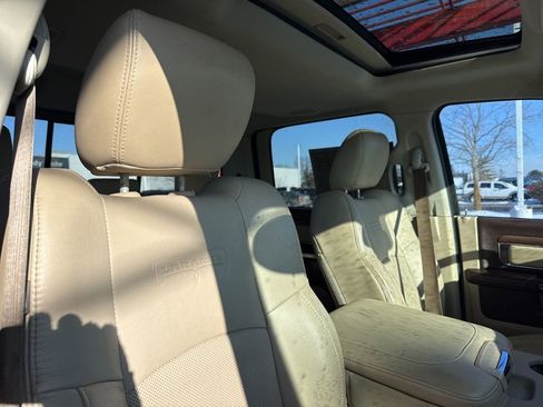 Used 2015 RAM 1500 Laramie w/ Convenience Group image 27