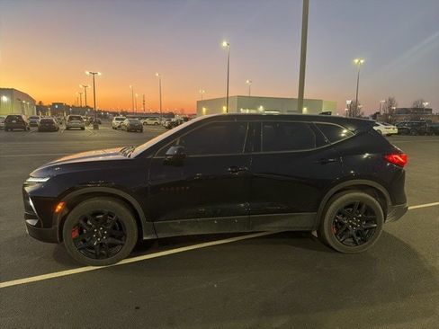 Used 2023 Chevrolet Blazer LT image 3