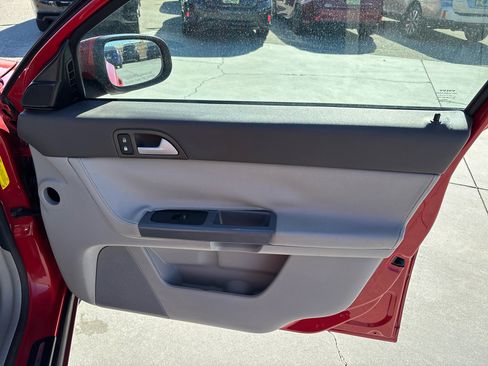 Used 2008 Volvo S40 2.4i image 24