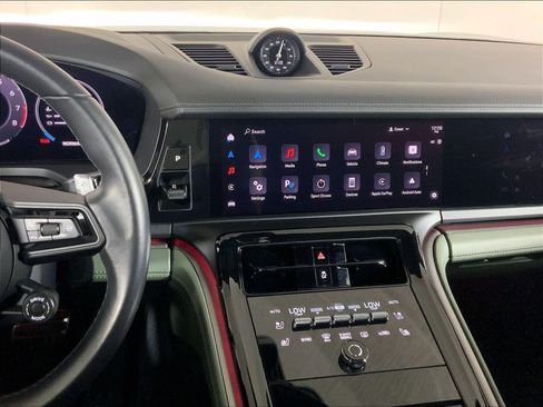 Certified 2024 Porsche Panamera 4 AWD/4WD image 13