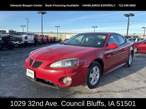 Used 2008 Pontiac Grand Prix Base image 3