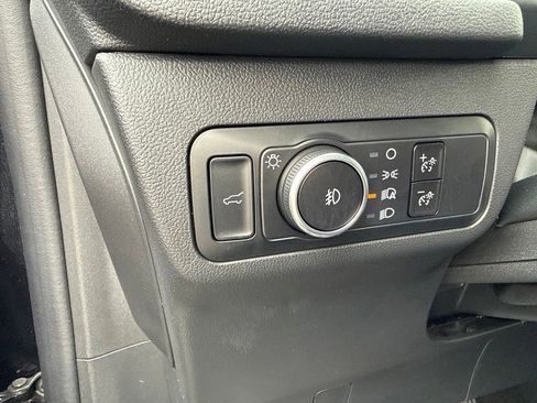 Used 2025 Ford Escape ST-Line Select AWD/4WD image 15