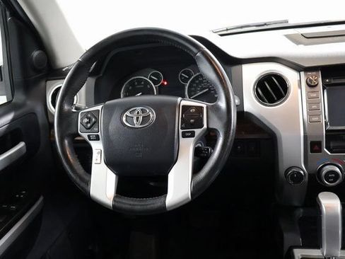 Used 2015 Toyota Tundra Limited w/ Limited Premium Package AWD/4WD image 16