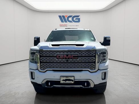 Used 2020 GMC Sierra 2500 Denali w/ Denali Ultimate Package AWD/4WD image 2