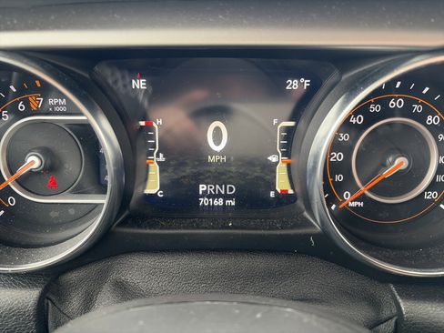 Used 2021 Jeep Wrangler Unlimited Sport image 21