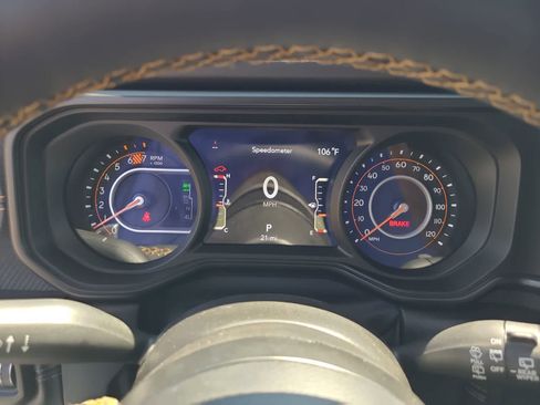 New 2025 Jeep Wrangler Unlimited Rubicon 392 image 26