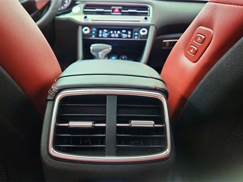 Used 2025 Genesis G70 2.5T w/ Sport Prestige Package image 52