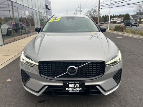 Certified 2025 Volvo XC60 B5 Plus image 7