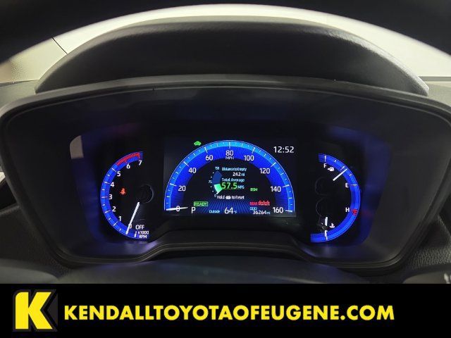 Used 2022 Toyota Corolla LE FWD image 16