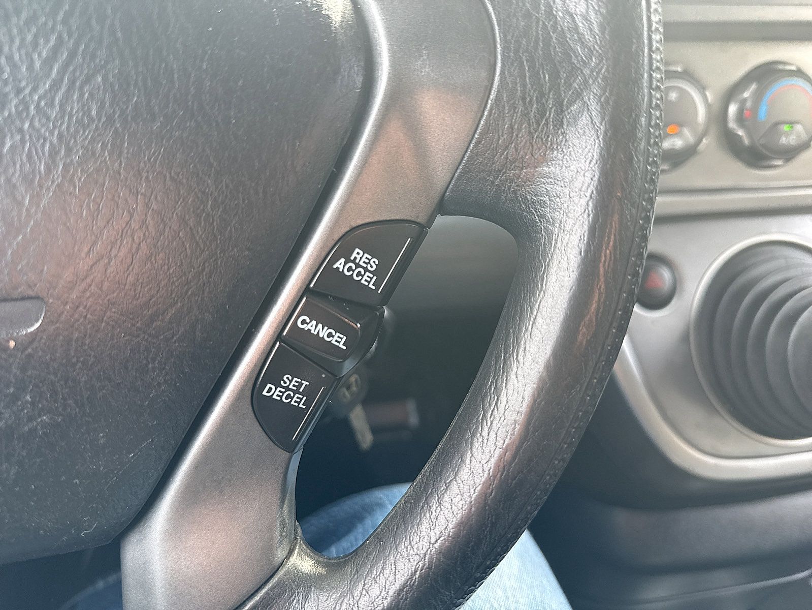 Used 2004 Honda Element EX image 33