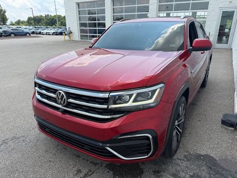 Used 2022 Volkswagen Atlas Cross Sport SEL Premium R-Line AWD/4WD image 14