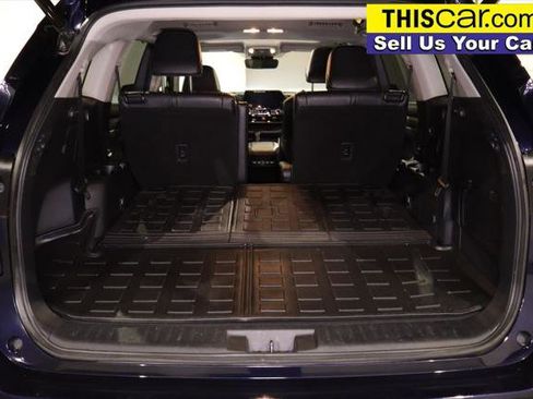 Used 2023 Toyota Highlander XLE FWD image 33